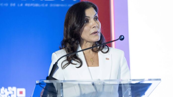 embajadora-de-ee-uu-rechaza-manipulacion-de-procesos-judiciales-82907a13-focus-0-0-896-504
