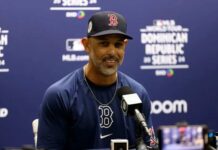Alex Cora: Me despidieron porque los Red Sox no estaban lanzando bien