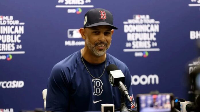cora-me-despidieron-porque-los-red-sox-no-estaban-lanzando-bien-b7b911c3-focus-0-0-896-504