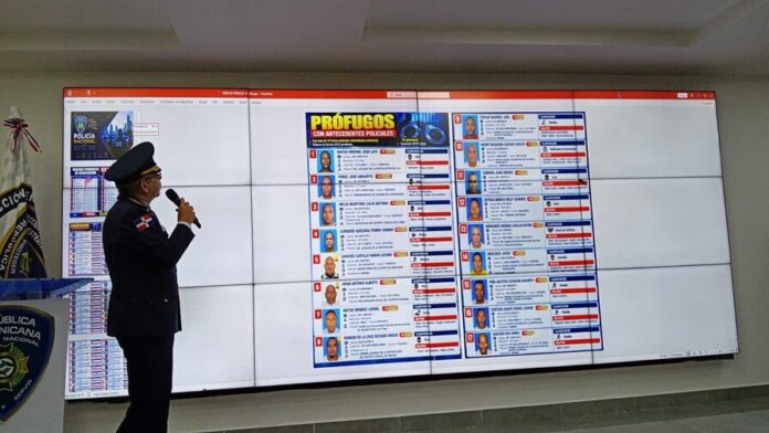 mas-de-50-mil-personas-estan-profugas-de-la-justicia-en-rd-7d73b50c-focus-0-0-896-504